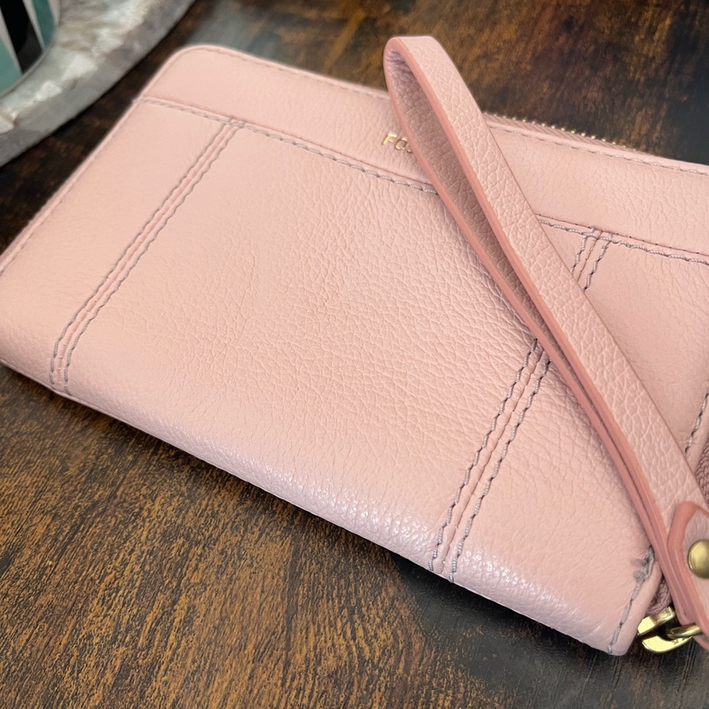 Fossil Pink Leather Wristlet